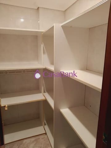 4 sypialnia Dom na sprzedaż w Campo de la Verdad-Miraflores, Miasto Kordoba z garażem - 295 800 € (Ref: 9904835)