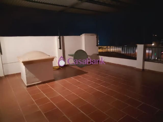 4 sypialnia Dom na sprzedaż w Campo de la Verdad-Miraflores, Miasto Kordoba z garażem - 295 800 € (Ref: 9904835)