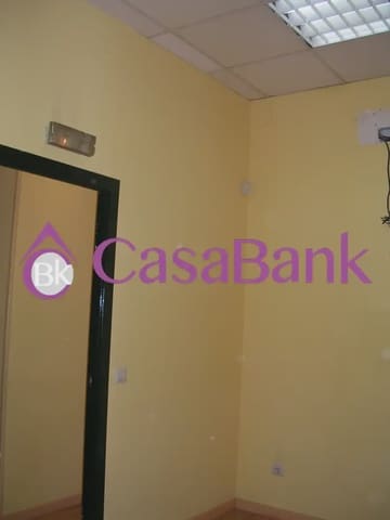 Local Comercial en Centro Comercial, Córdoba ciudad en venta - 185.000 € (Ref: 9904838)
