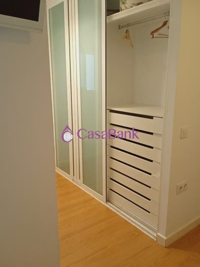 2 sypialnia Mieszkanie do wynajęcia w Miasto Kordoba - 950 € (Ref: 9904840)