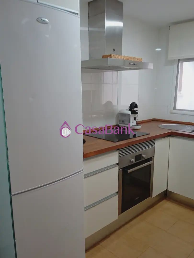 2 sypialnia Mieszkanie do wynajęcia w Miasto Kordoba - 950 € (Ref: 9904840)