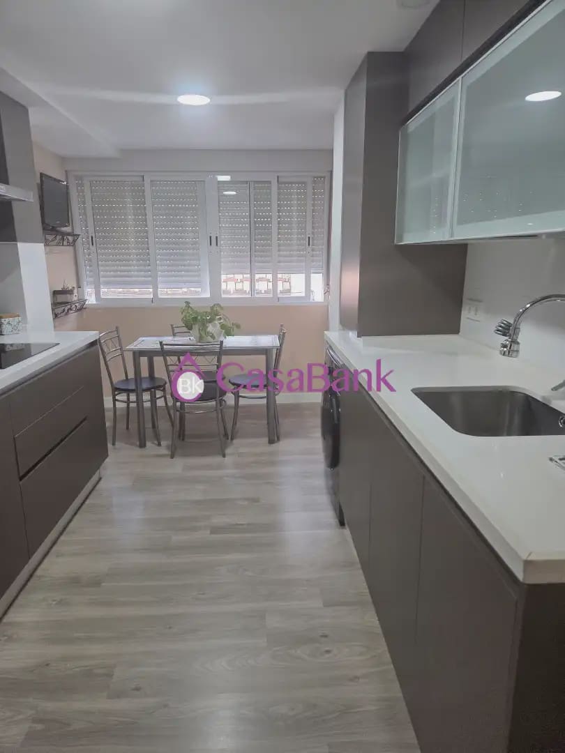 3 soverom Leilighet til salgs i Cordoba by - € 183 500 (Ref: 9904841)