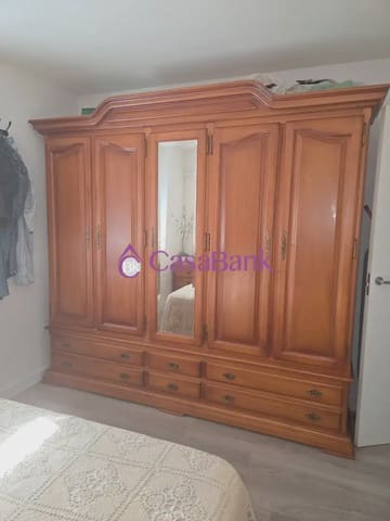 3 bedroom Flat for sale in Polígono de la Fuensanta, Córdoba city - € 183,500 (Ref: 9904841)