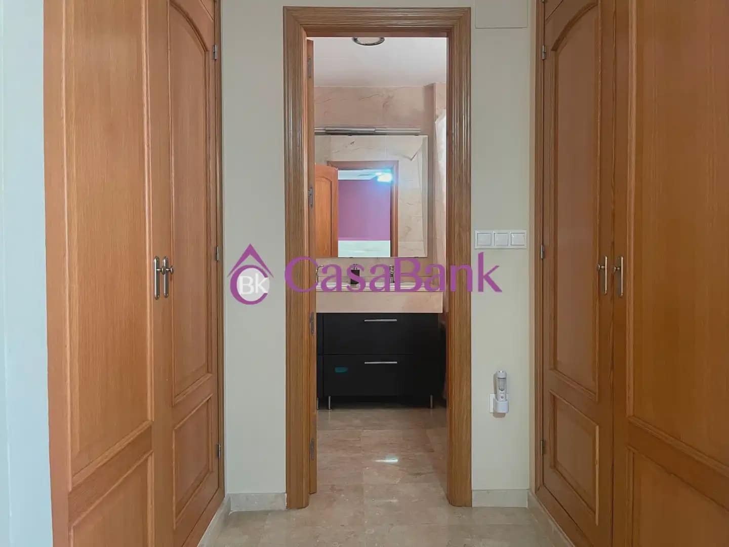 4 sypialnia Dom na sprzedaż w Miasto Kordoba z basenem garażem - 410 000 € (Ref: 9904842)