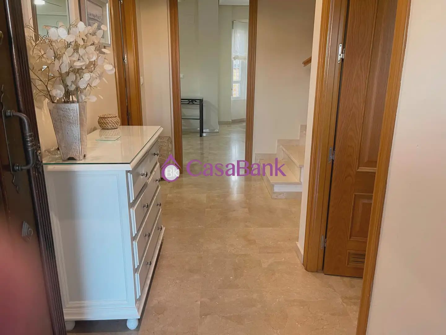 4 sypialnia Dom na sprzedaż w Miasto Kordoba z basenem garażem - 410 000 € (Ref: 9904842)