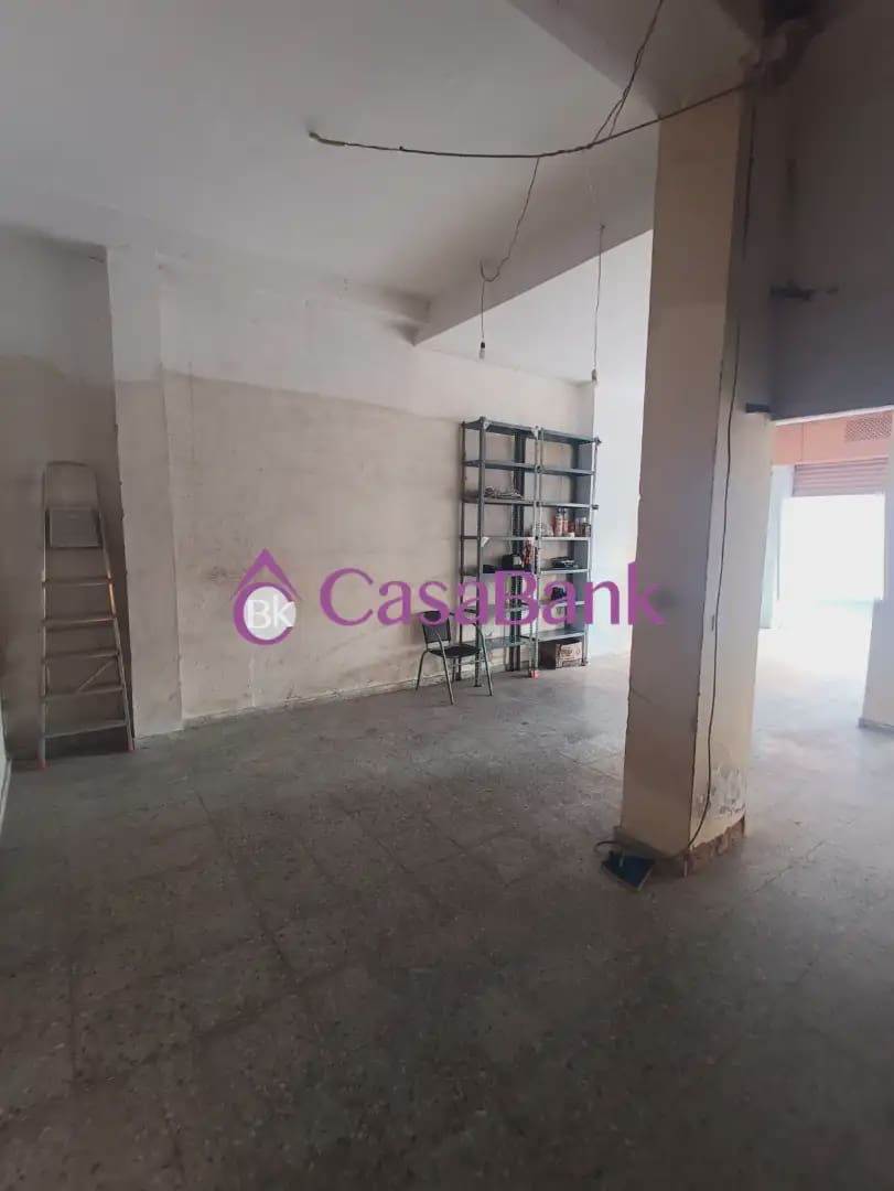 Kommersiell att hyra i Cordoba stad - 450 € (Ref: 9904843)