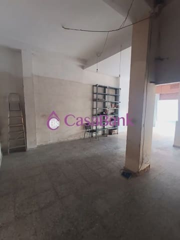 Kommersiell att hyra i Valdeolleros, Córdoba stad - 450 € (Ref: 9904843)
