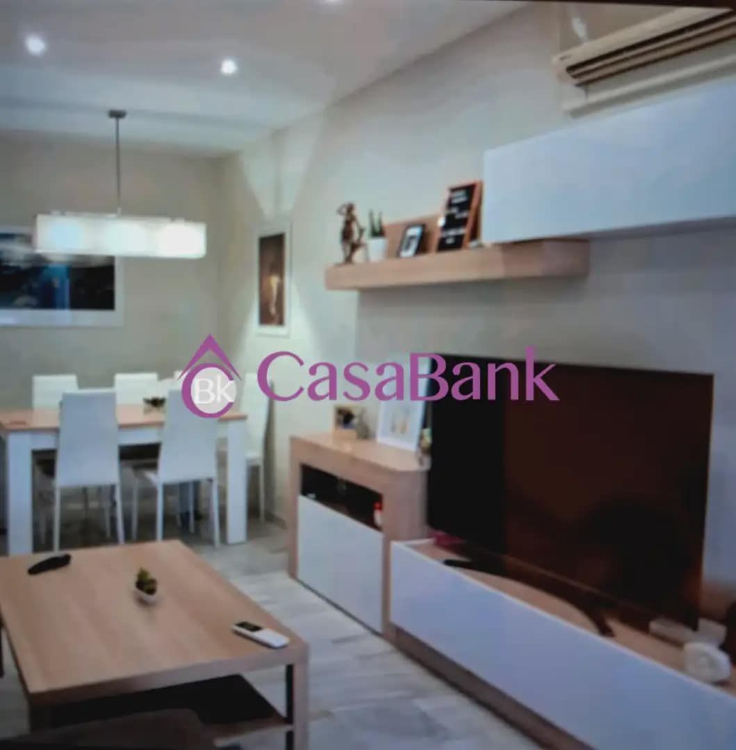 4 sypialnia Mieszkanie na sprzedaż w Miasto Kordoba - 255 000 € (Ref: 9904844)