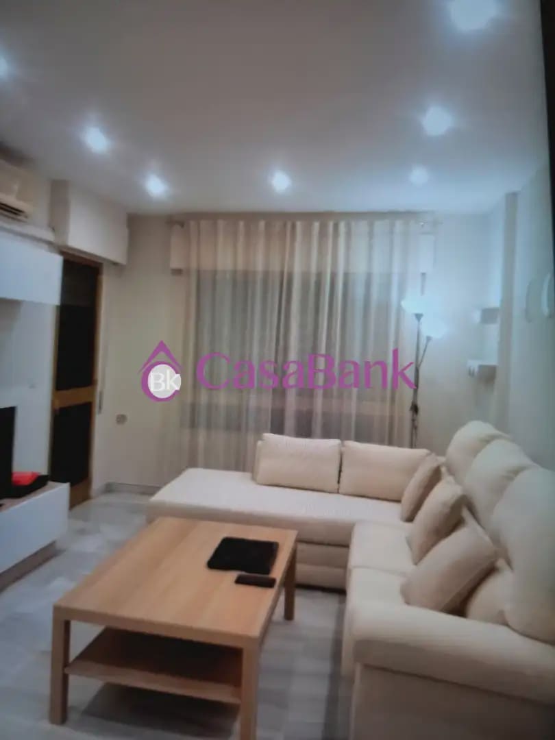 4 sypialnia Mieszkanie na sprzedaż w Miasto Kordoba - 255 000 € (Ref: 9904844)