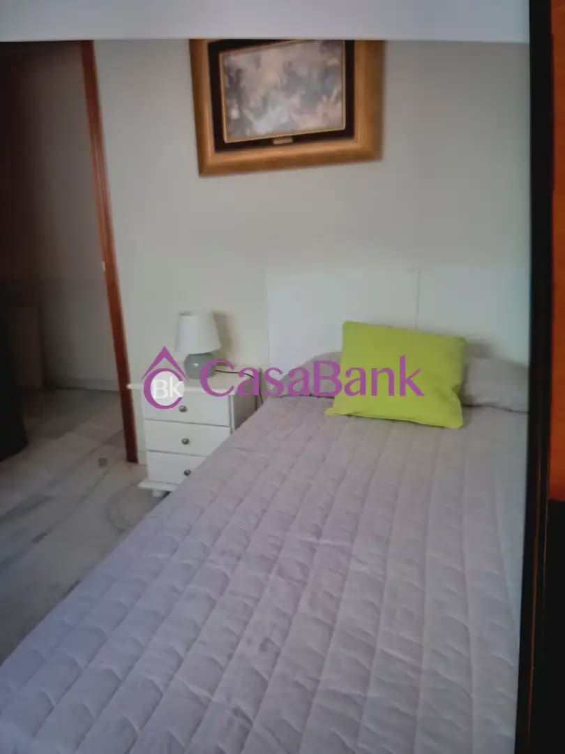 4 sypialnia Mieszkanie na sprzedaż w Miasto Kordoba - 255 000 € (Ref: 9904844)