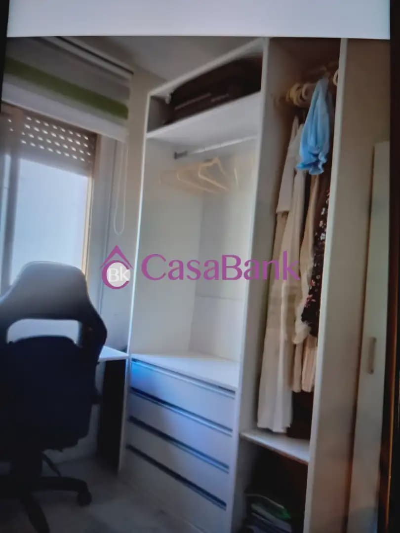4 sypialnia Mieszkanie na sprzedaż w Miasto Kordoba - 255 000 € (Ref: 9904844)