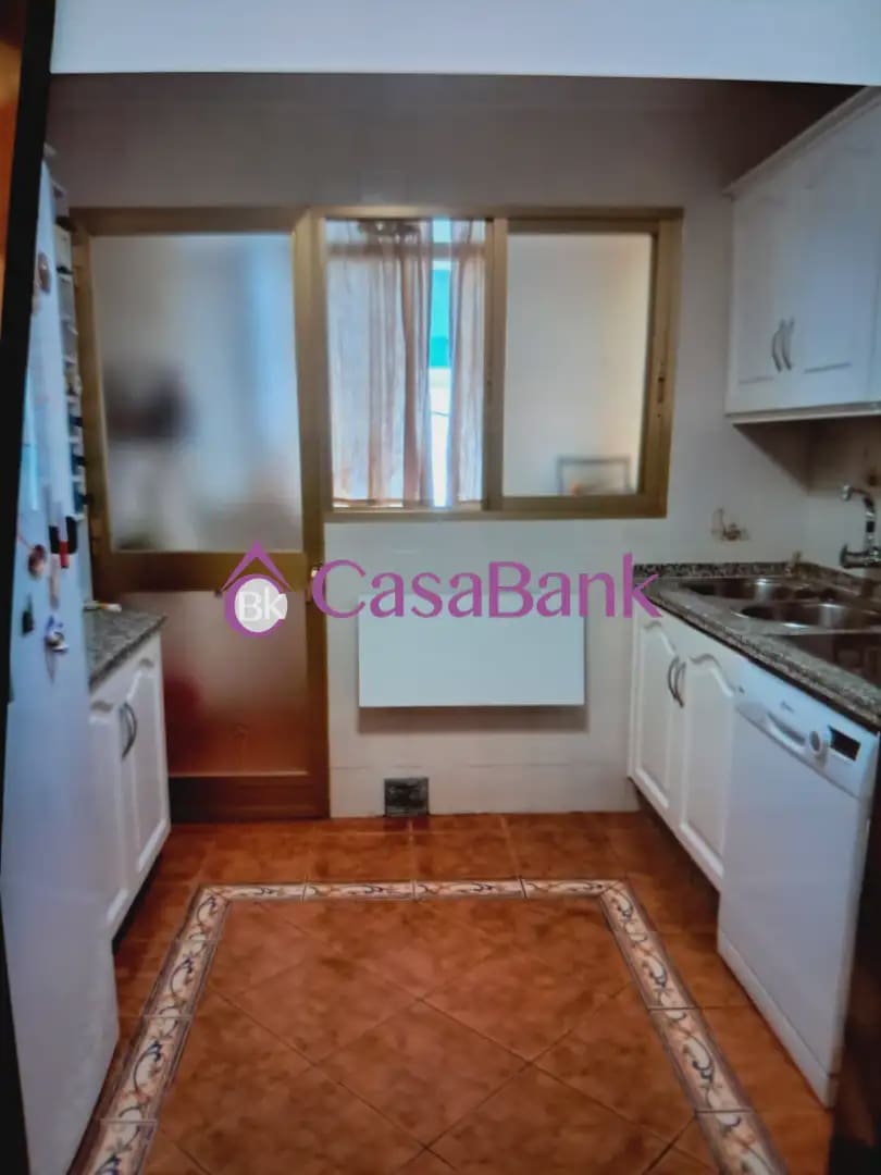 4 sypialnia Mieszkanie na sprzedaż w Miasto Kordoba - 255 000 € (Ref: 9904844)
