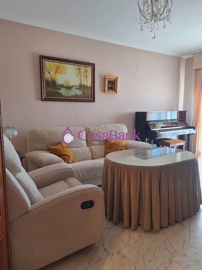 3 slaapkamer Flat te koop in Cordoba stad met garage - € 368.380 (Ref: 9904846)