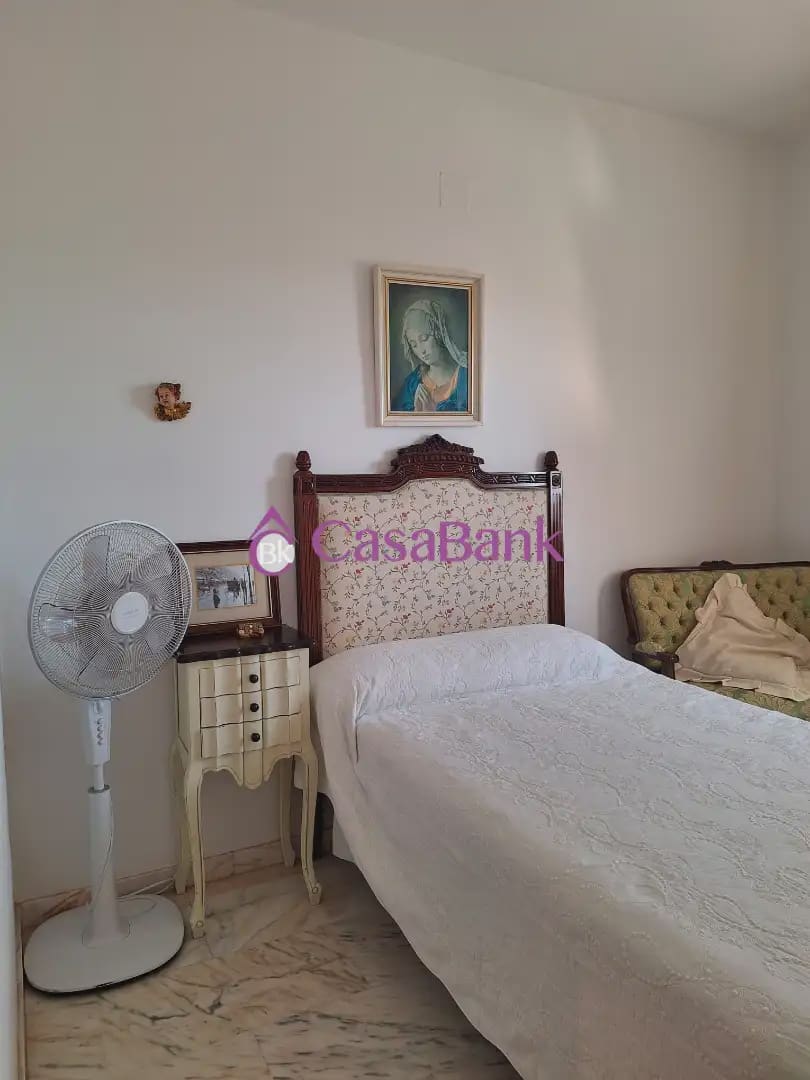 3 slaapkamer Flat te koop in Cordoba stad met garage - € 368.380 (Ref: 9904846)