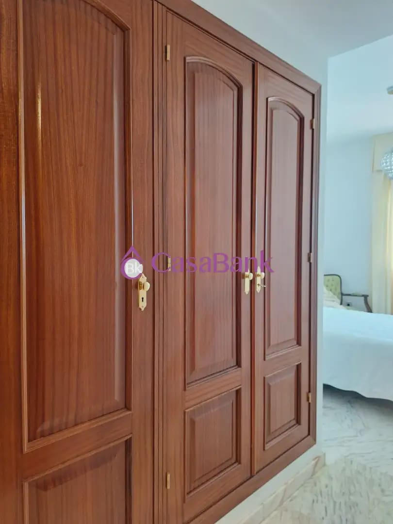 3 slaapkamer Flat te koop in Cordoba stad met garage - € 368.380 (Ref: 9904846)