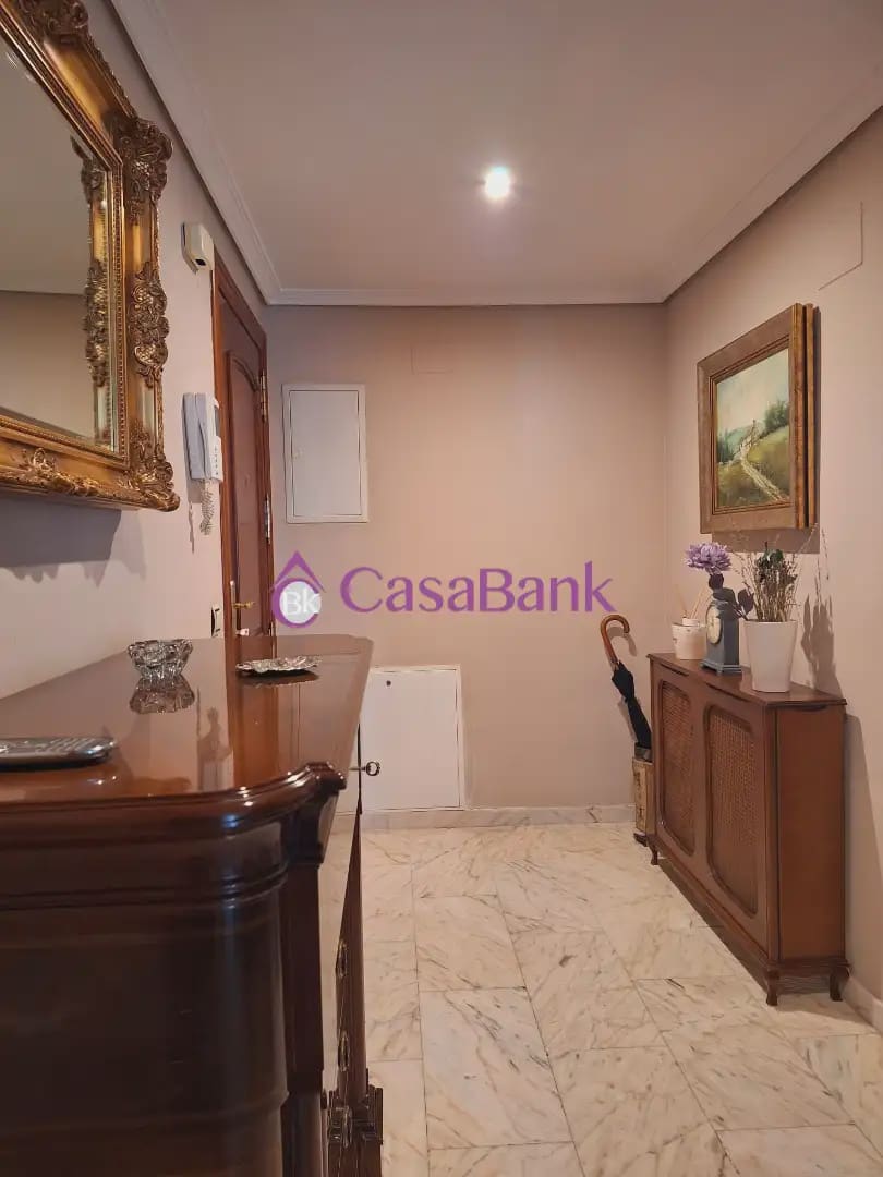 3 slaapkamer Flat te koop in Cordoba stad met garage - € 368.380 (Ref: 9904846)