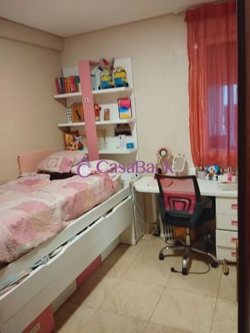 3 Zimmer Wohnung zu verkaufen in Valdeolleros, Córdoba Stadt - 179.000 € (Ref: 9904847)