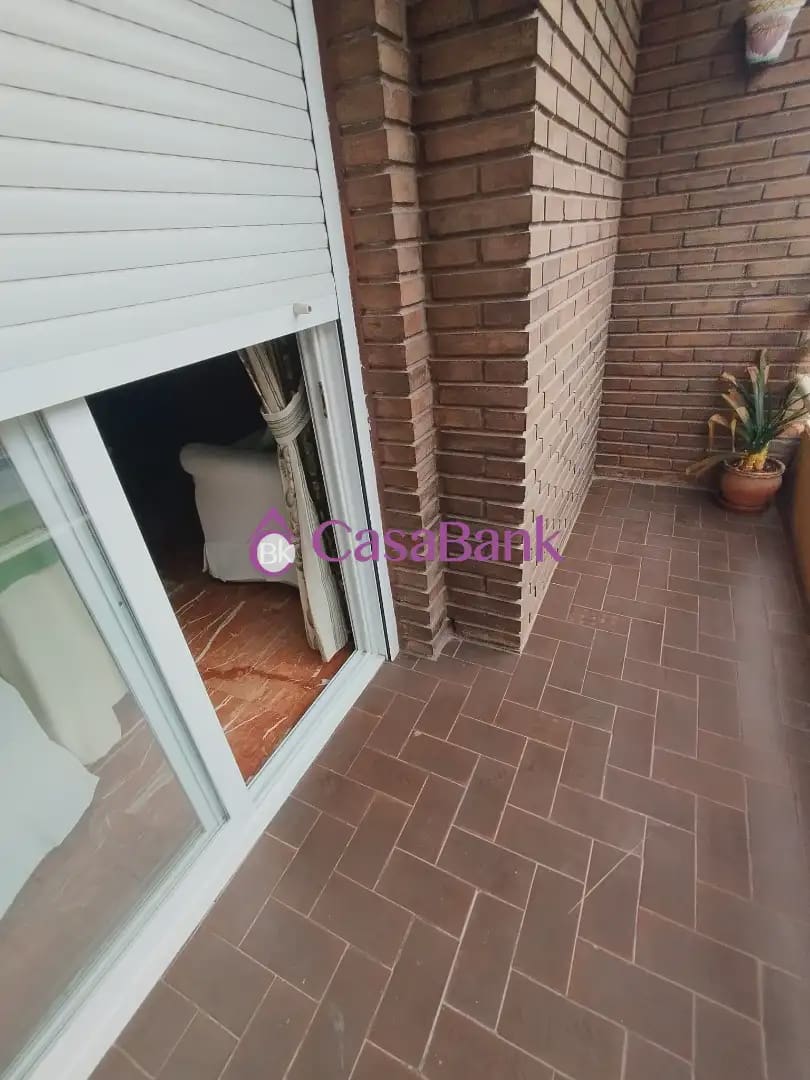 Piso de 4 habitaciones en Córdoba ciudad en venta - 290.000 € (Ref: 9904849)