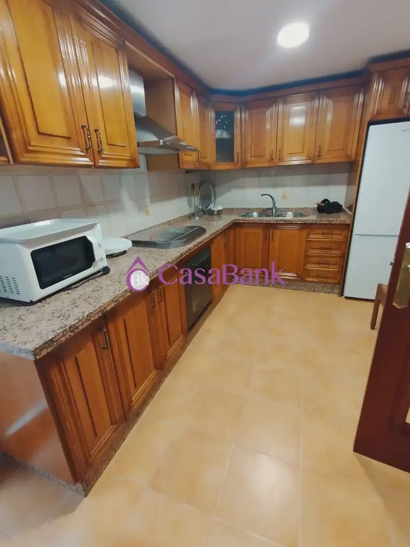 Piso de 4 habitaciones en Córdoba ciudad en venta - 290.000 € (Ref: 9904849)