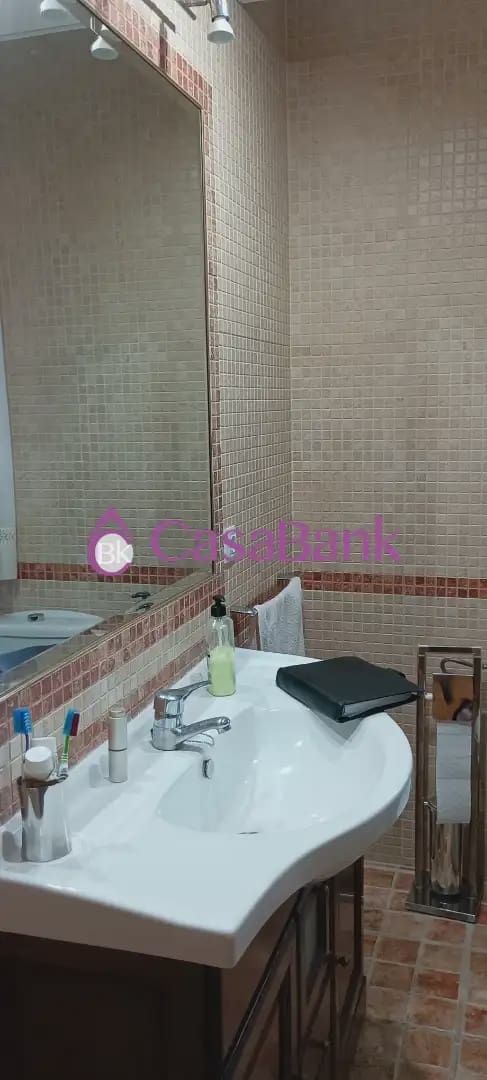 4 sypialnia Dom na sprzedaż w Miasto Kordoba z basenem garażem - 395 000 € (Ref: 9904852)