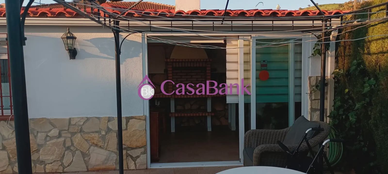 4 sypialnia Dom na sprzedaż w Miasto Kordoba z basenem garażem - 395 000 € (Ref: 9904852)