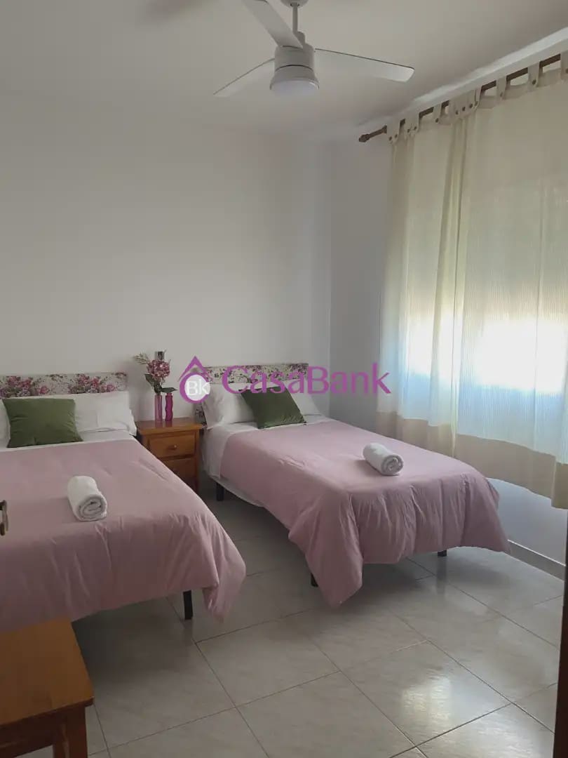 Chalet de 8 habitaciones en Córdoba ciudad en venta con piscina garaje - 320.000 € (Ref: 9904854)