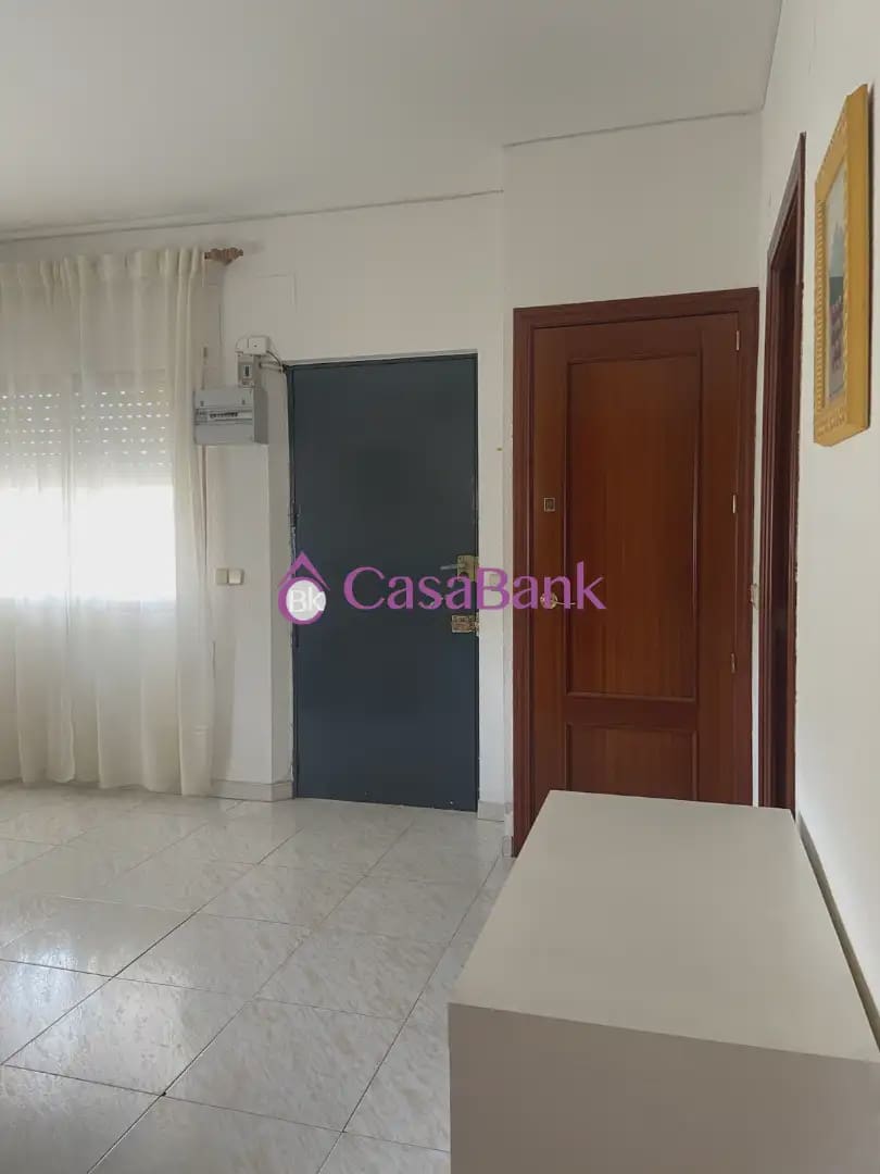 Chalet de 8 habitaciones en Córdoba ciudad en venta con piscina garaje - 320.000 € (Ref: 9904854)