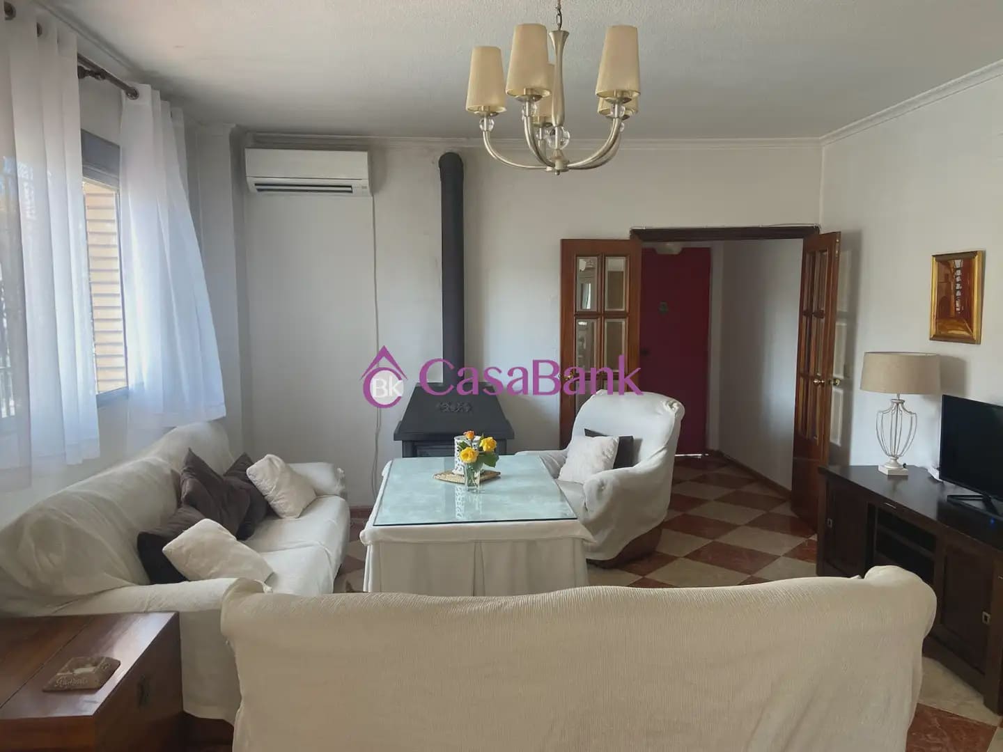 Chalet de 8 habitaciones en Córdoba ciudad en venta con piscina garaje - 320.000 € (Ref: 9904854)