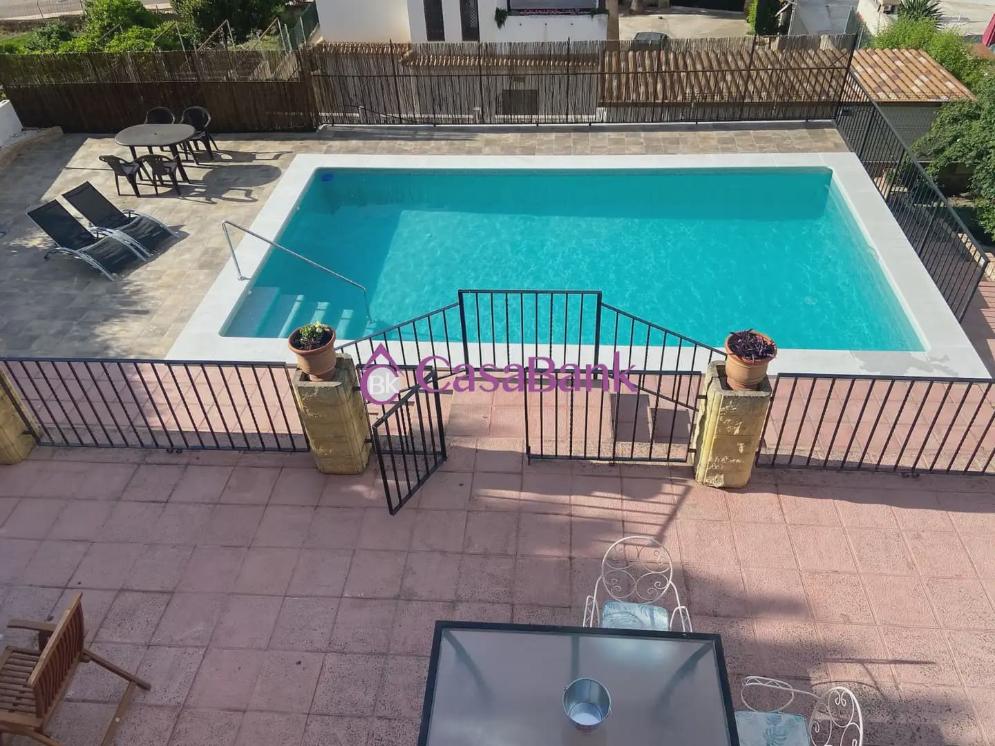 Chalet de 8 habitaciones en Córdoba ciudad en venta con piscina garaje - 320.000 € (Ref: 9904854)