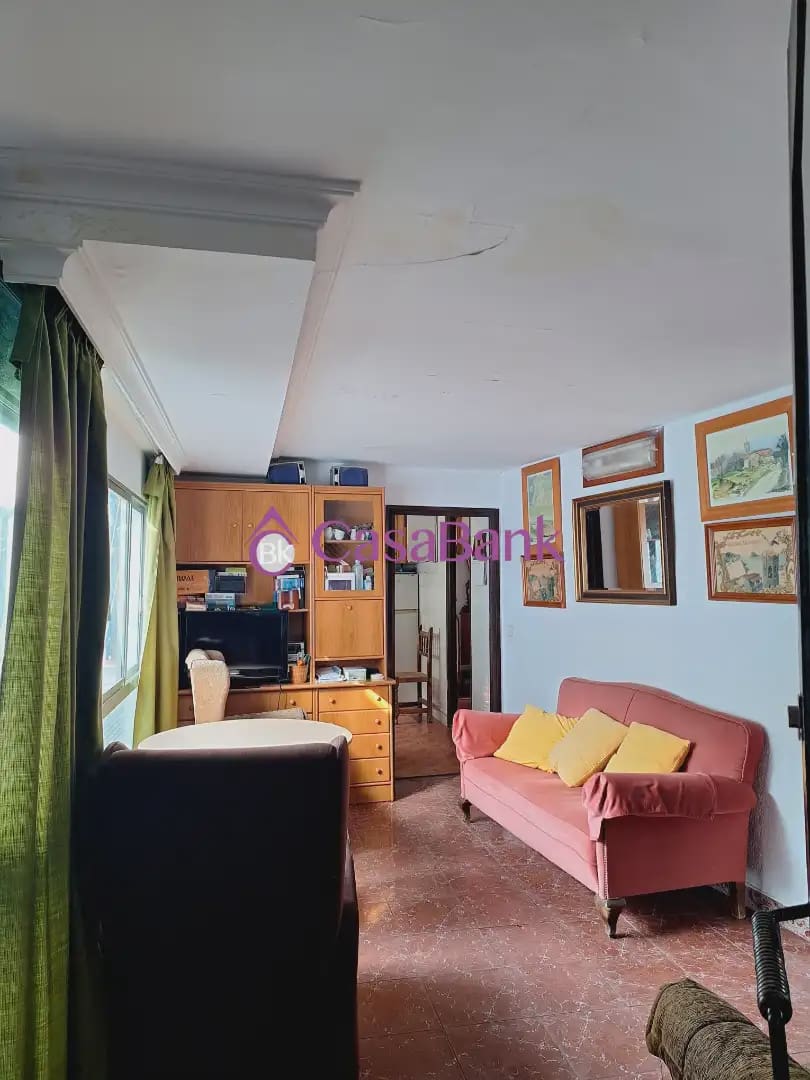 7 sypialnia Dom na sprzedaż w Miasto Kordoba z garażem - 285 000 € (Ref: 9904855)