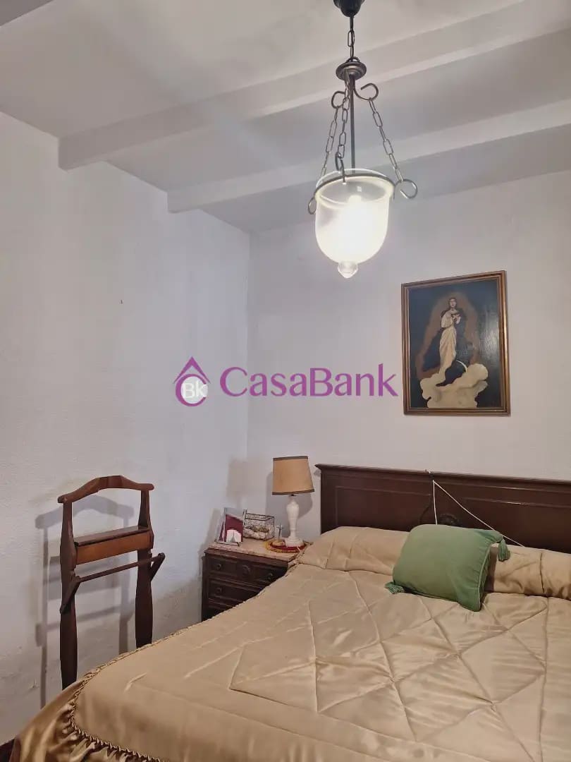 7 sypialnia Dom na sprzedaż w Miasto Kordoba z garażem - 285 000 € (Ref: 9904855)