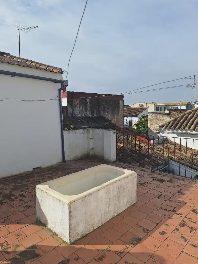 7 sypialnia Dom na sprzedaż w Miasto Kordoba z garażem - 285 000 € (Ref: 9904855)