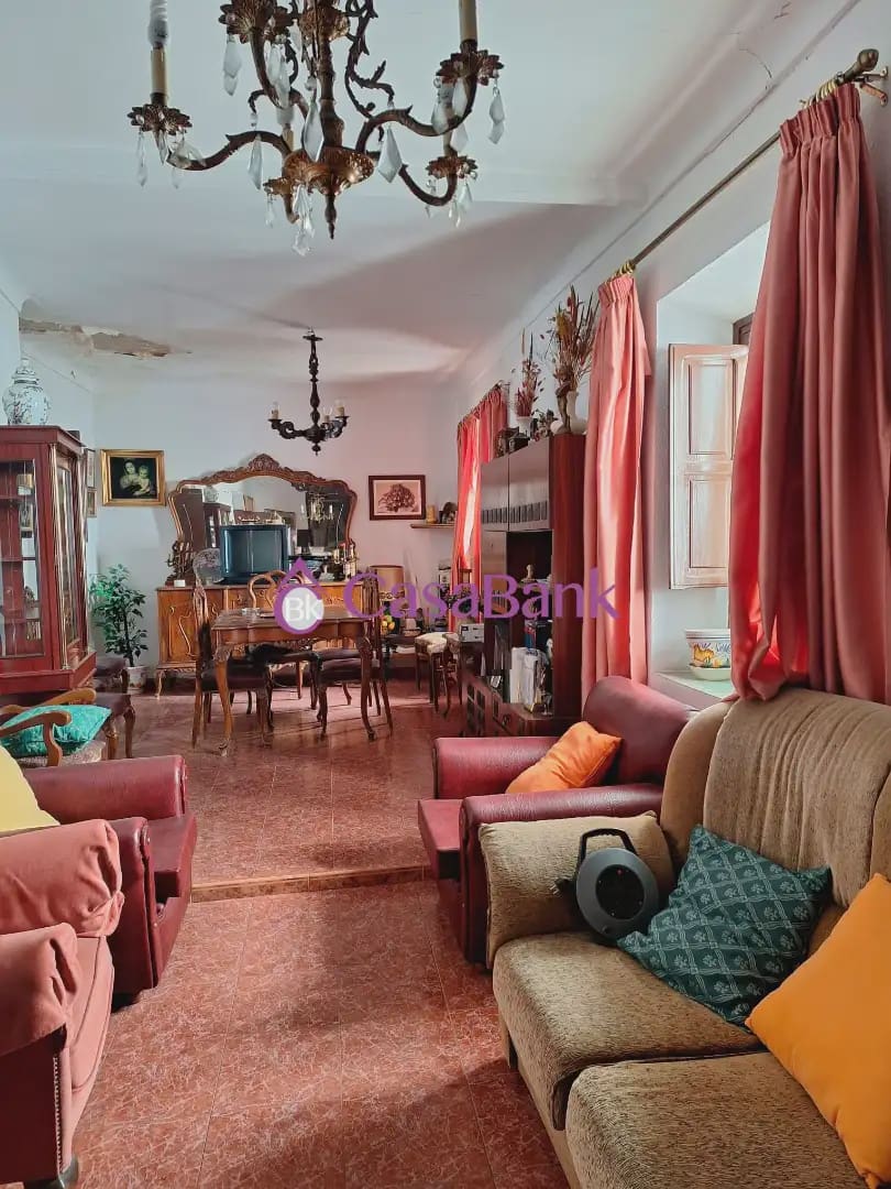 7 sypialnia Dom na sprzedaż w Miasto Kordoba z garażem - 285 000 € (Ref: 9904855)