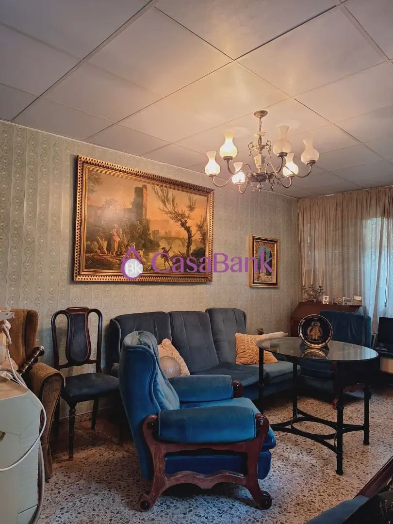 7 sypialnia Dom na sprzedaż w Miasto Kordoba z garażem - 285 000 € (Ref: 9904855)