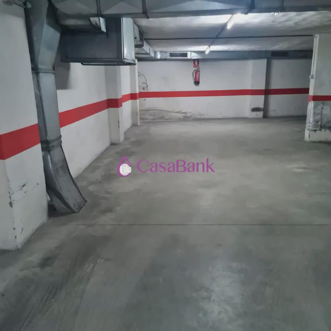 Garagem para venda em Cordova cidade - 22 000 € (Ref: 9904857)