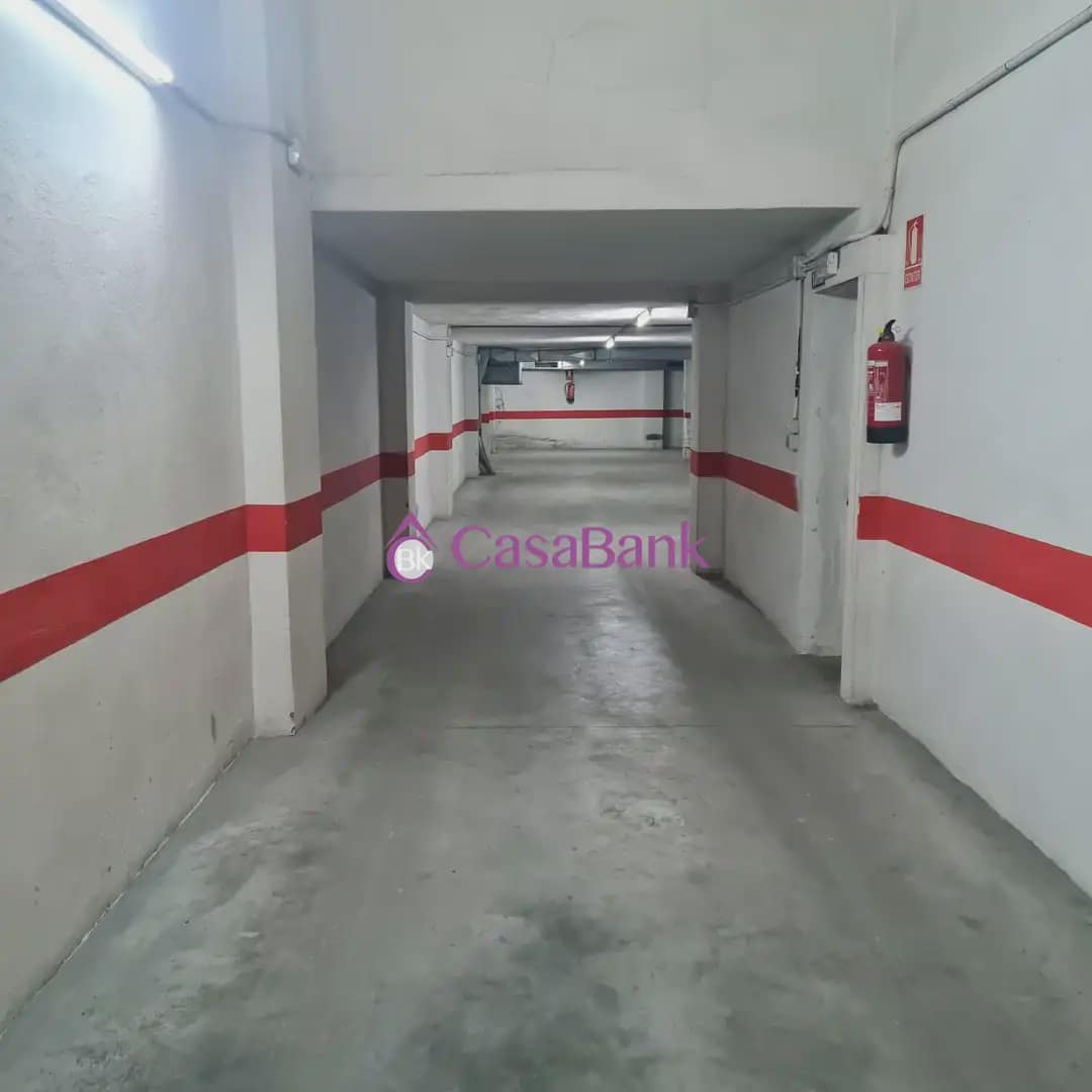 Garagem para venda em Cordova cidade - 22 000 € (Ref: 9904857)