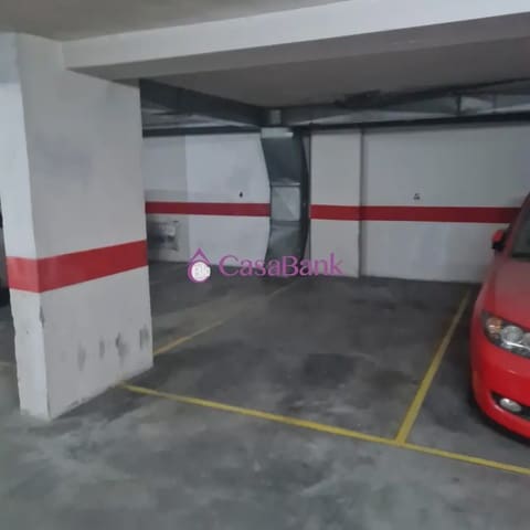 Garagem para venda em Ciudad Jardín, Córdova cidade - 22 000 € (Ref: 9904857)