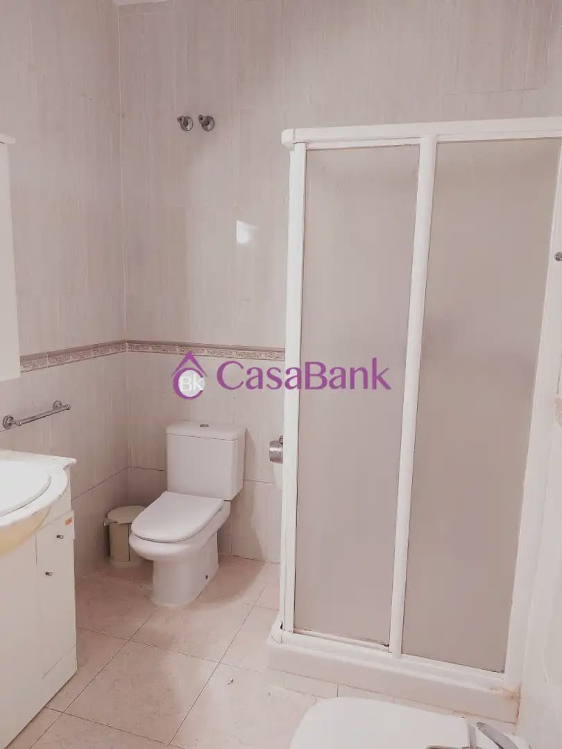 4 sypialnia Willa na sprzedaż w Miasto Kordoba z basenem garażem - 200 000 € (Ref: 9904858)