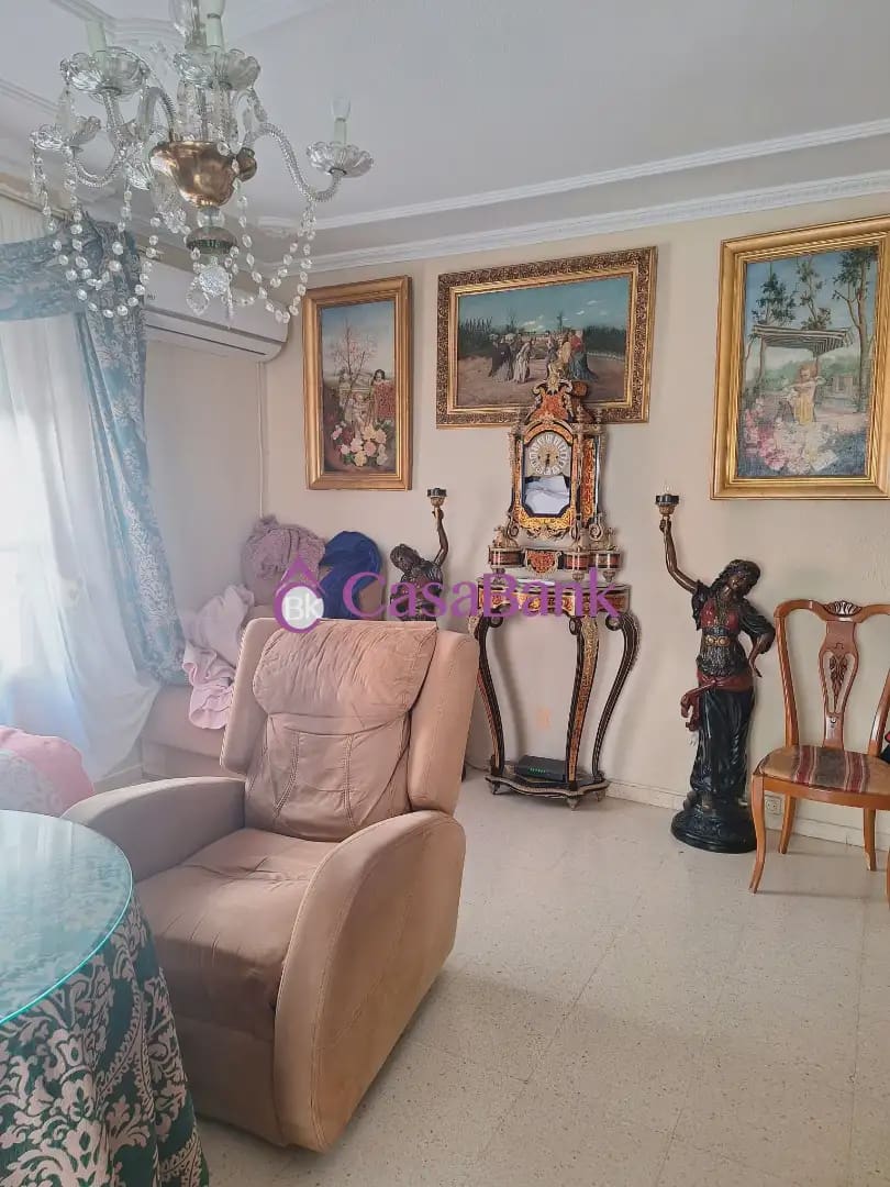 4 soverom Leilighet til salgs i Cordoba by med garasje - € 234 600 (Ref: 9904859)
