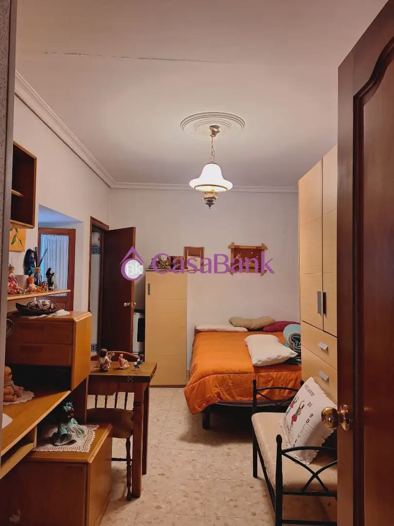 9 sypialnia Dom na sprzedaż w Miasto Kordoba - 550 000 € (Ref: 9904860)