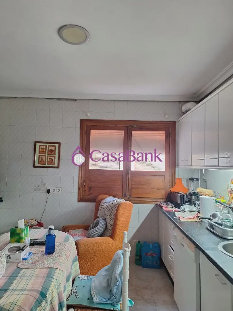 9 sypialnia Dom na sprzedaż w Miasto Kordoba - 550 000 € (Ref: 9904860)