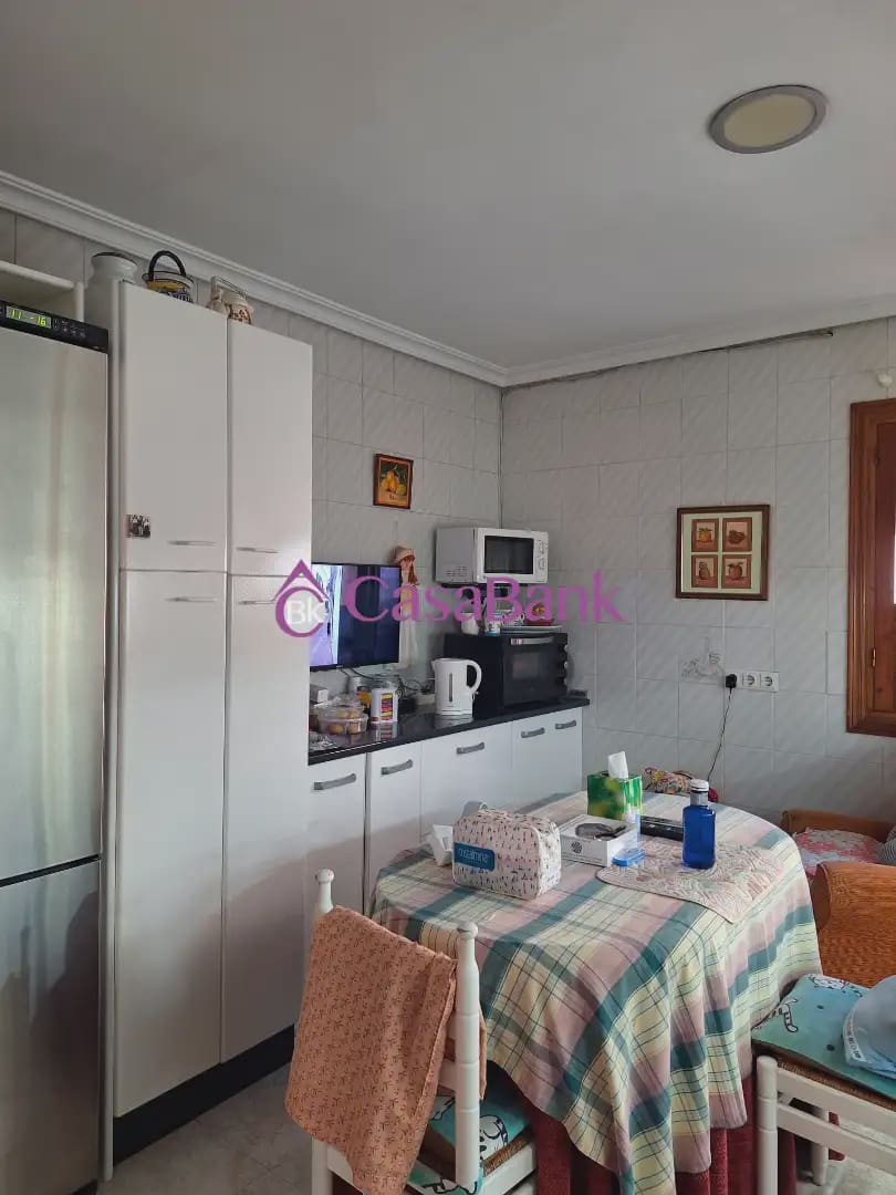 9 sypialnia Dom na sprzedaż w Miasto Kordoba - 550 000 € (Ref: 9904860)