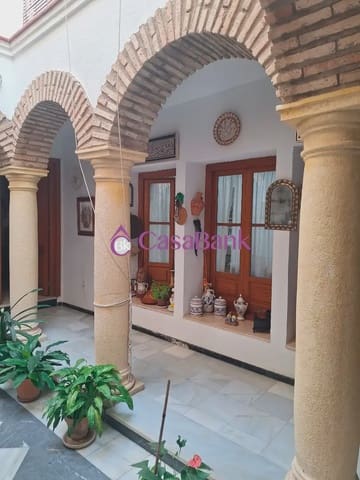 9 sypialnia Dom na sprzedaż w San Pedro, Miasto Kordoba - 550 000 € (Ref: 9904860)