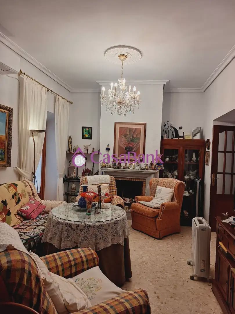 9 sypialnia Dom na sprzedaż w Miasto Kordoba - 550 000 € (Ref: 9904860)