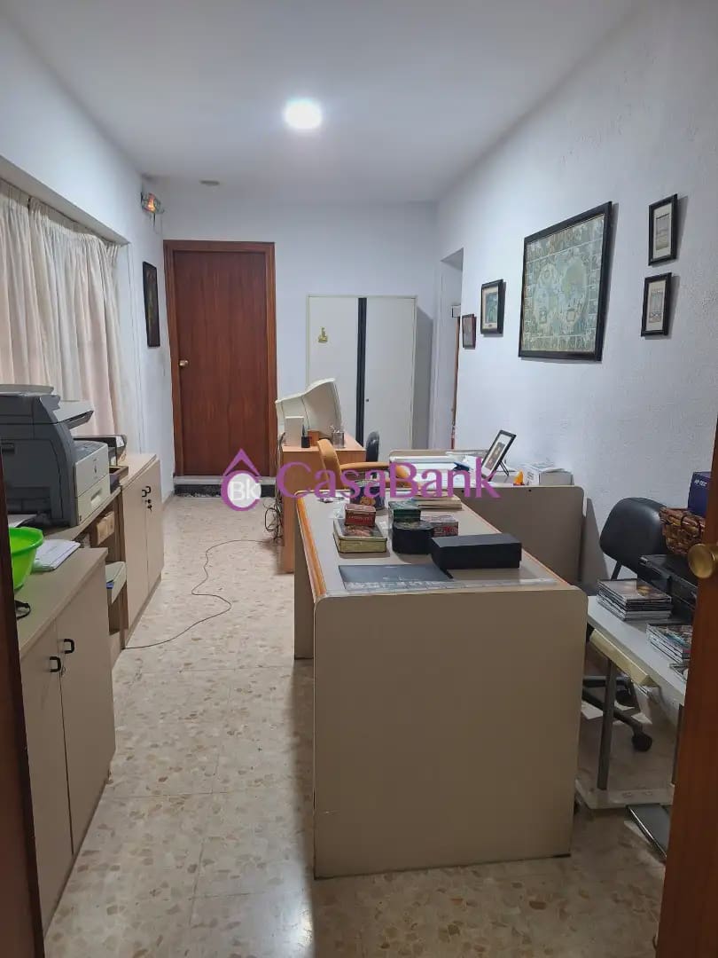 9 sypialnia Dom na sprzedaż w Miasto Kordoba - 550 000 € (Ref: 9904860)