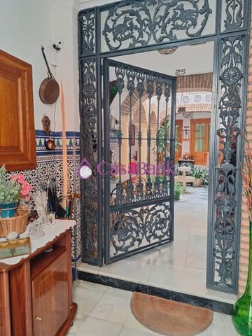 9 sypialnia Dom na sprzedaż w San Pedro, Miasto Kordoba - 550 000 € (Ref: 9904860)