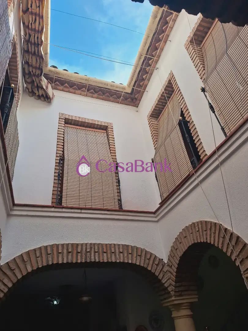 9 sypialnia Dom na sprzedaż w Miasto Kordoba - 550 000 € (Ref: 9904860)