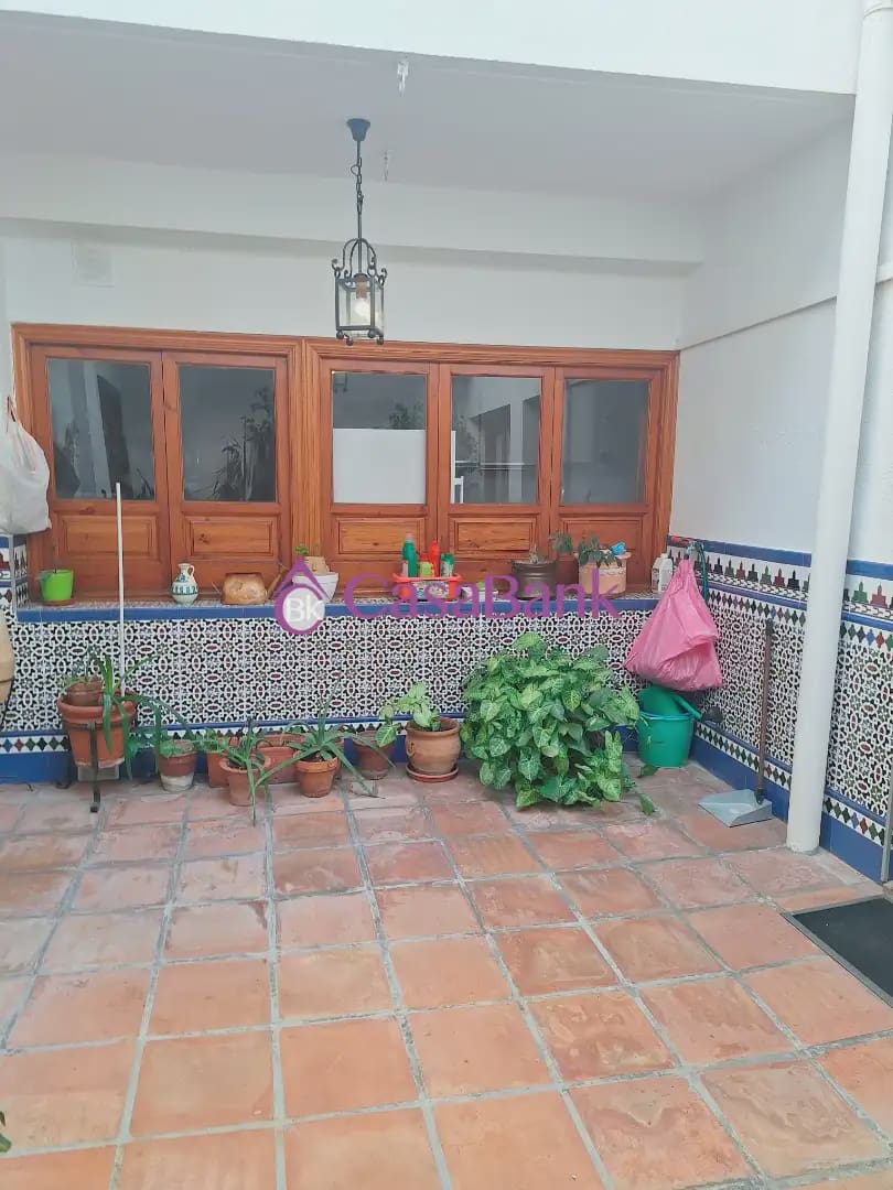 9 sypialnia Dom na sprzedaż w Miasto Kordoba - 550 000 € (Ref: 9904860)