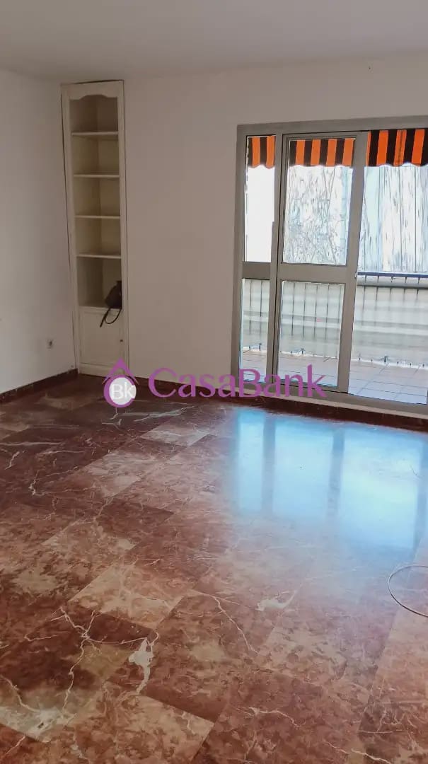 3 soverom Leilighet til salgs i Cordoba by med svømmebasseng - € 270 300 (Ref: 9904861)