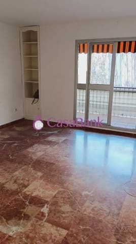 3 soverom Leilighet til salgs i Polígono Poniente, Córdoba by med svømmebasseng - € 270 300 (Ref: 9904861)